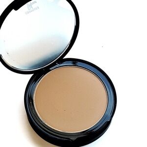 it Bye Bye Pores Pressed Airbrush Powder Translucent Tan